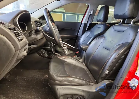 2018 Jeep Compass Limited z USA, uszkodzony, nr VIN 3C4NJDCB7JT354464